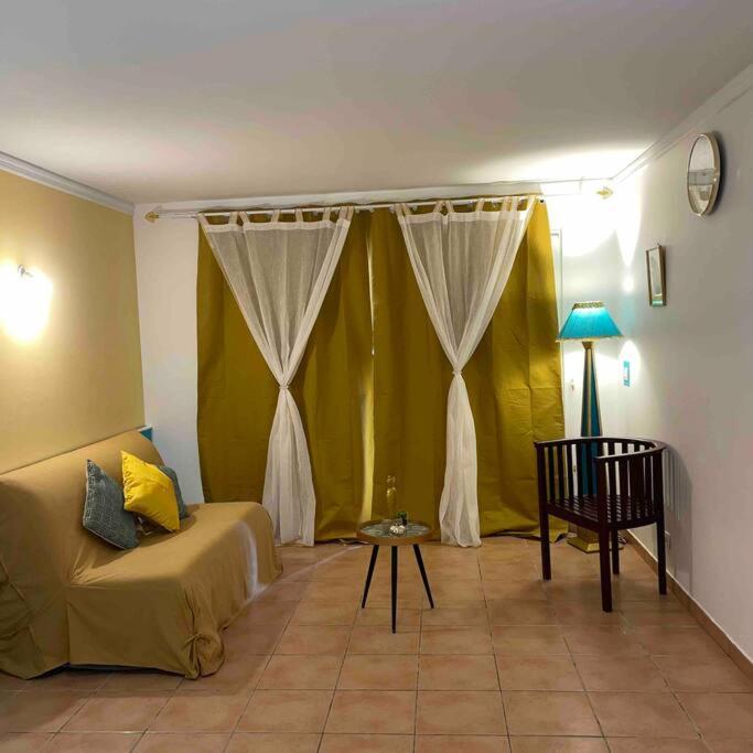 Appartement Le MaYakudja D’or à Sainte-Anne  Extérieur photo
